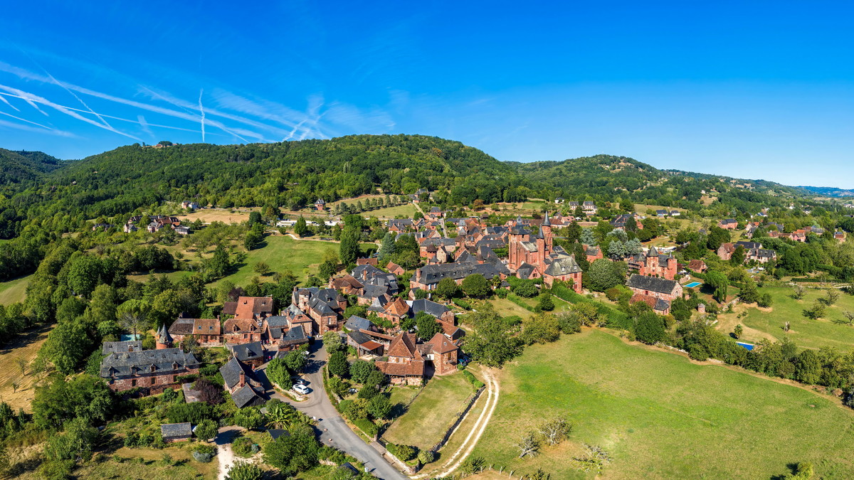 Lire la suite à propos de l’article Collonges-La-Rouge